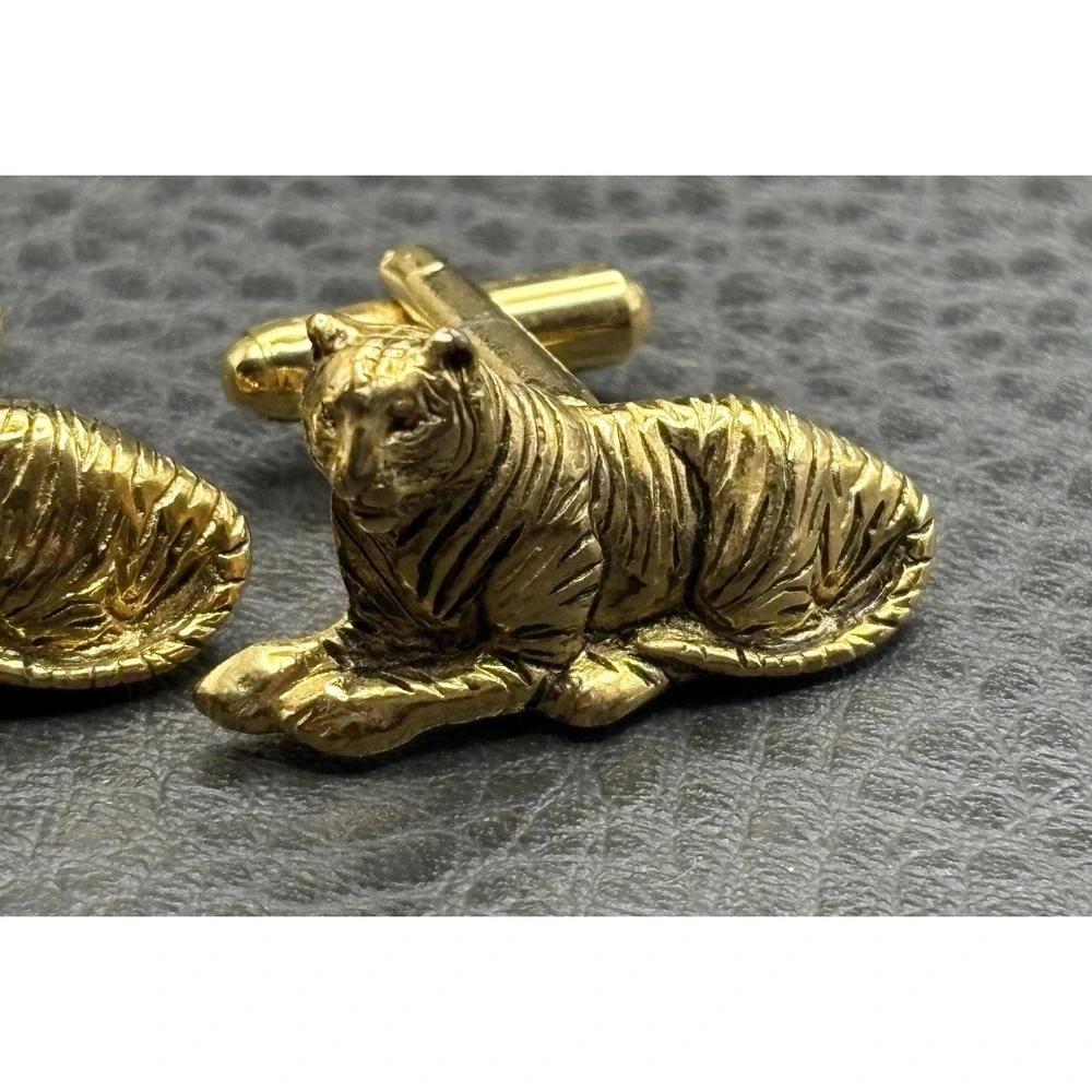 Vintage Figural Tiger Cat Cufflinks Gold Tone Unique Statement Men's Accessory